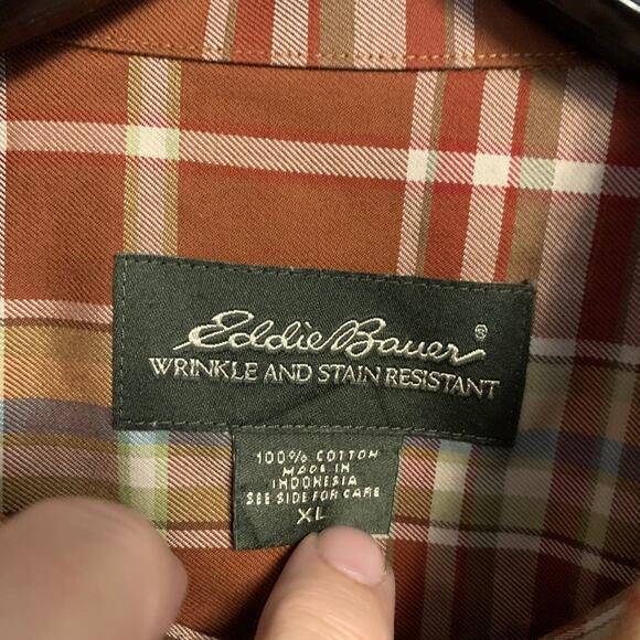 Eddie Bauer Plaid Button Down Size XL - Picture 7 of 12